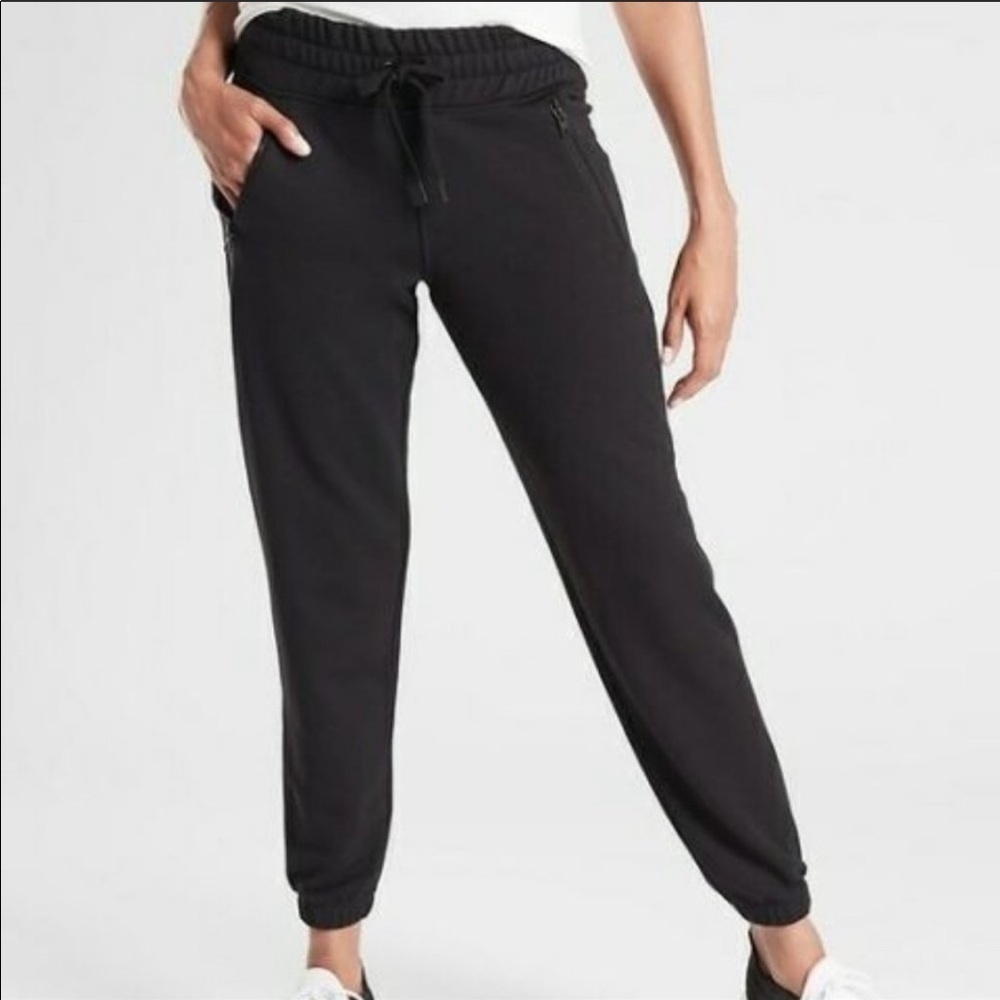 Athleta Bounce Back jogger black XXS